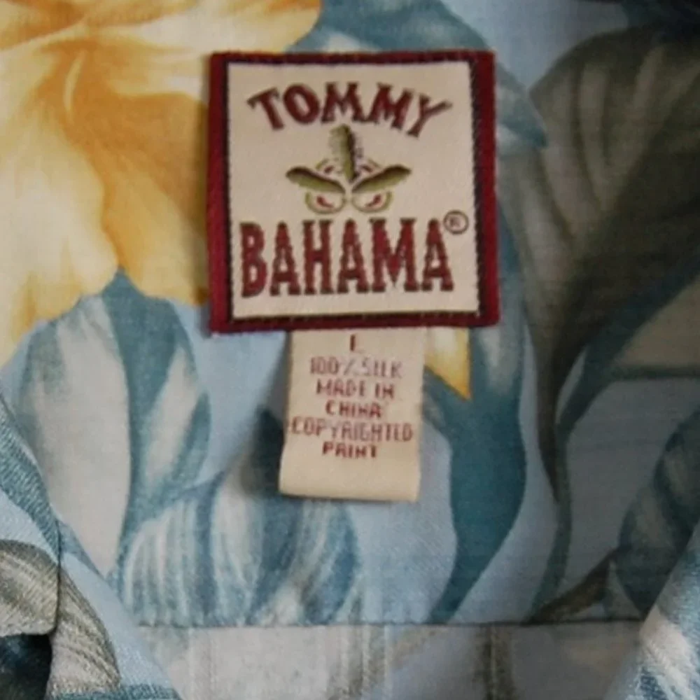 Tommy Bahama Men's Silk Shirt - Size Large - Picture 4 of 5